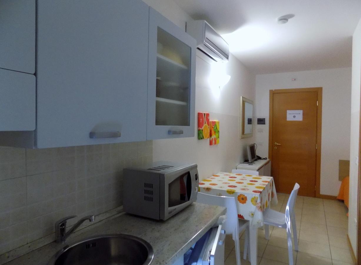 Hotel Residence Sole Fontanafredda Εξωτερικό φωτογραφία
