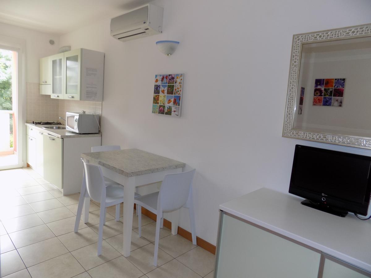 Hotel Residence Sole Fontanafredda Εξωτερικό φωτογραφία