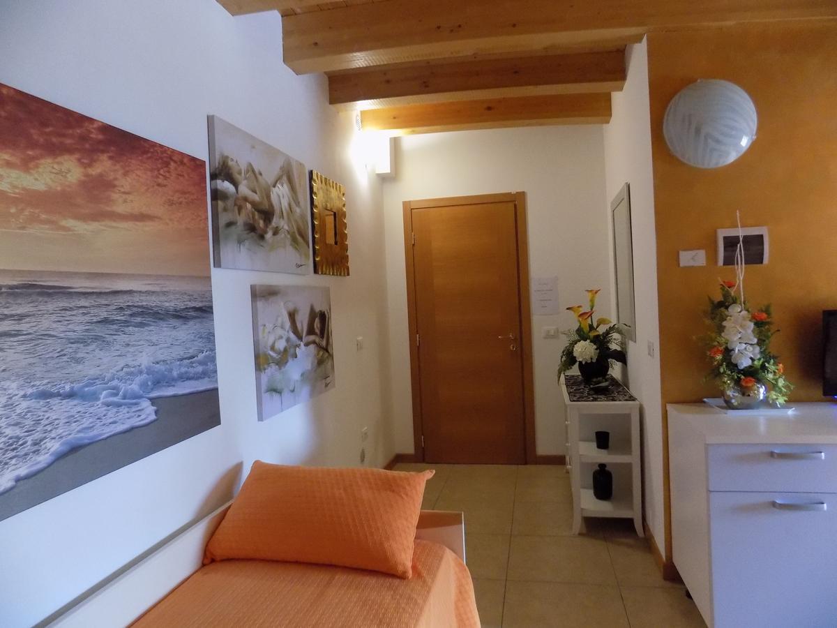 Hotel Residence Sole Fontanafredda Εξωτερικό φωτογραφία
