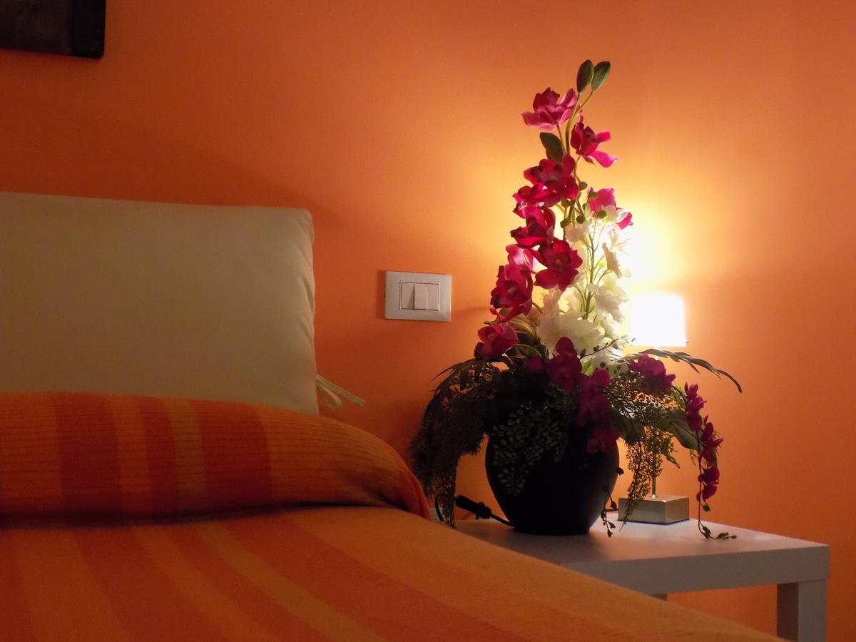 Hotel Residence Sole Fontanafredda Εξωτερικό φωτογραφία