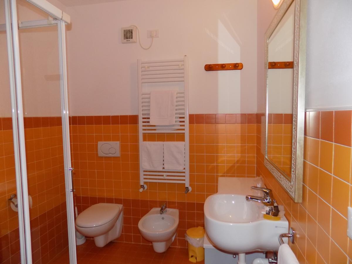 Hotel Residence Sole Fontanafredda Εξωτερικό φωτογραφία