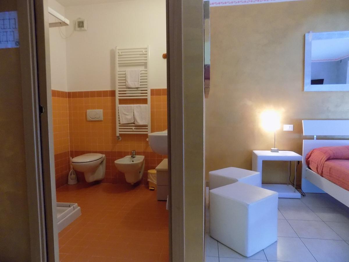 Hotel Residence Sole Fontanafredda Εξωτερικό φωτογραφία