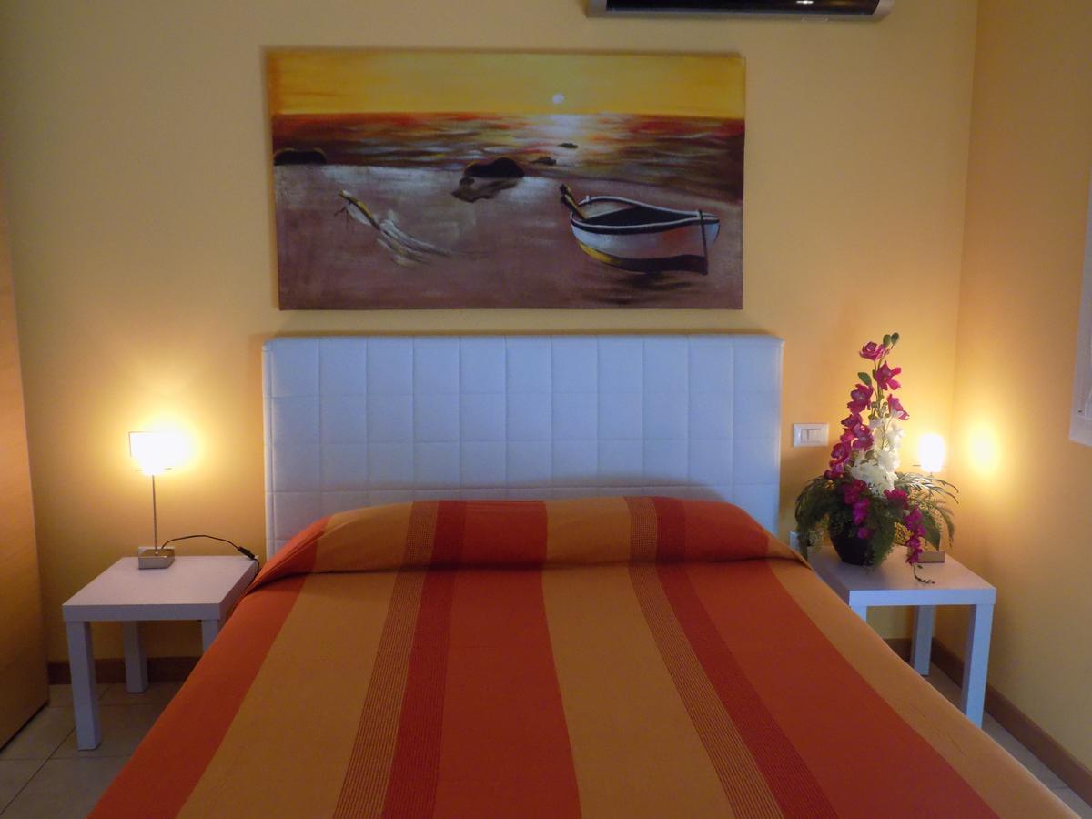 Hotel Residence Sole Fontanafredda Εξωτερικό φωτογραφία