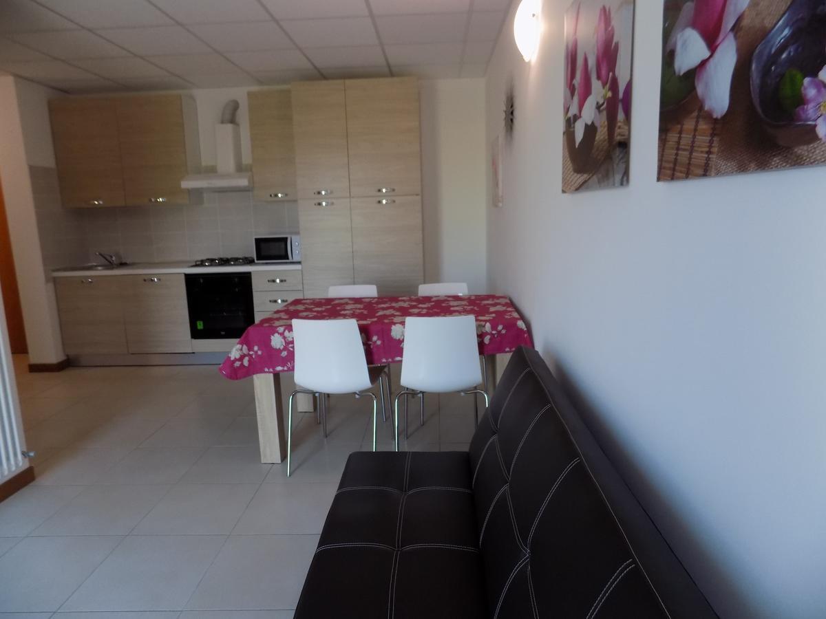 Hotel Residence Sole Fontanafredda Εξωτερικό φωτογραφία